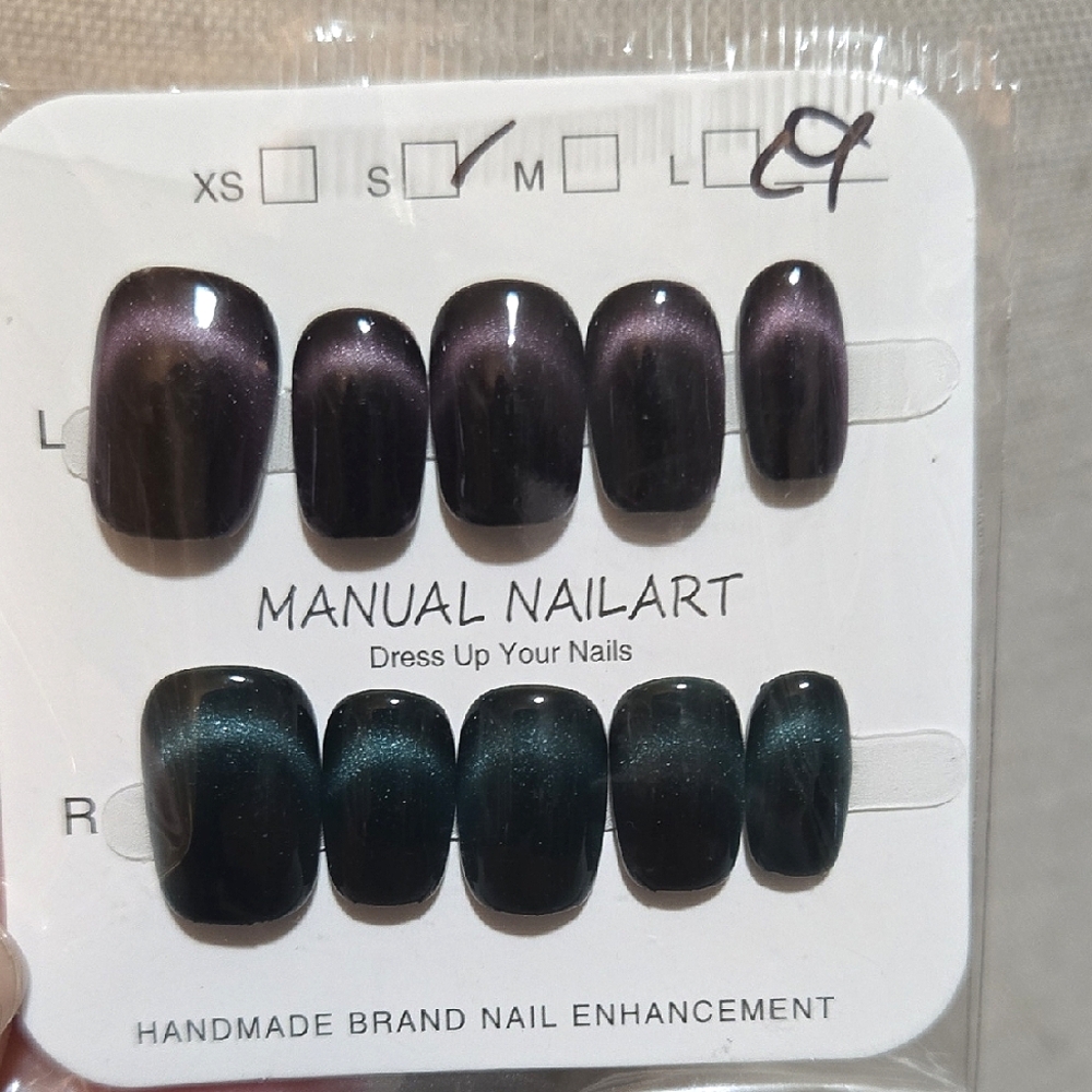 Purple And Blue/Green Short Cat Eye Press On Nails